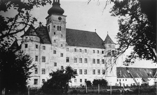 View of Hartheim castle